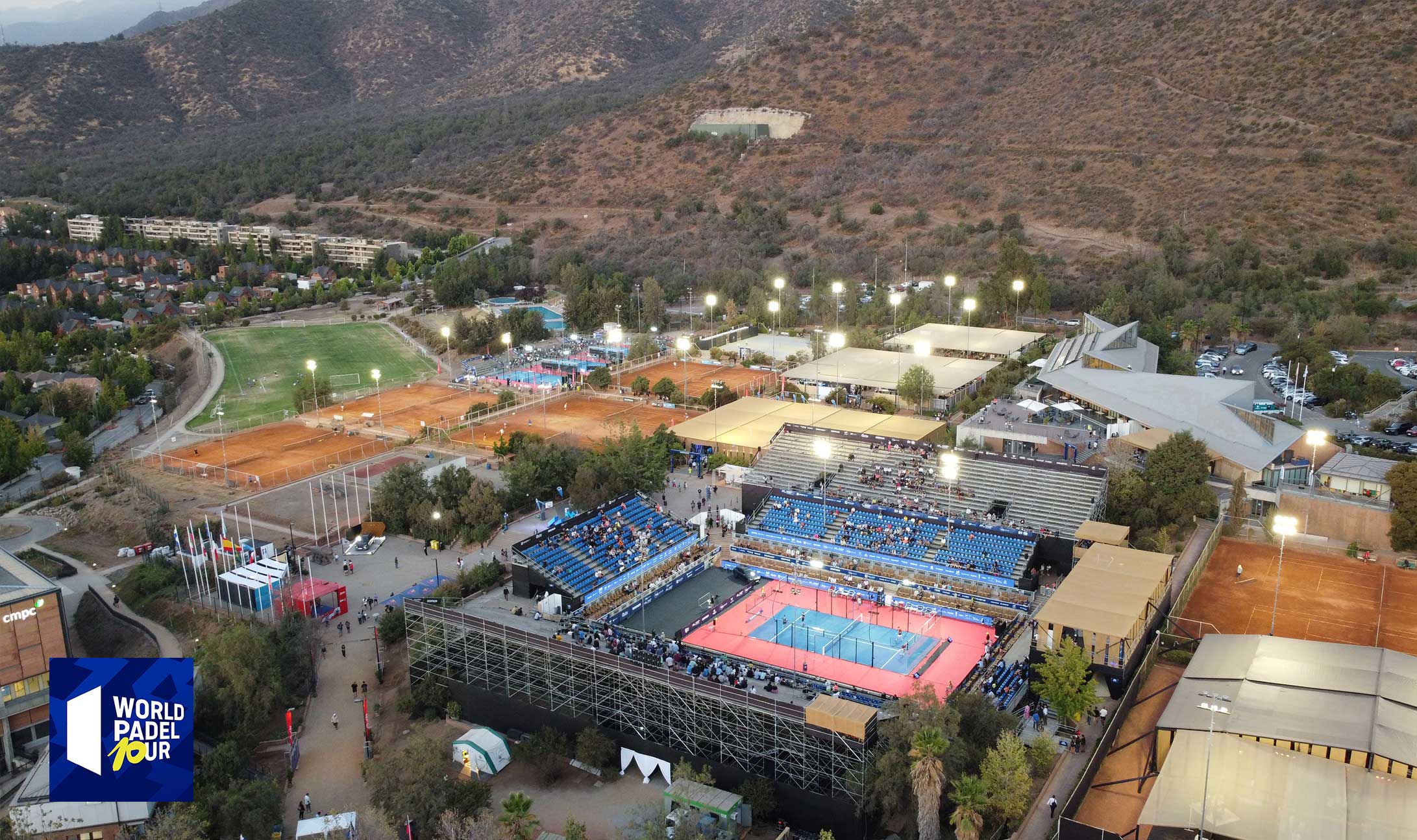 WORLD-PADEL-TOUR-MANUFACTURE-COURTS
